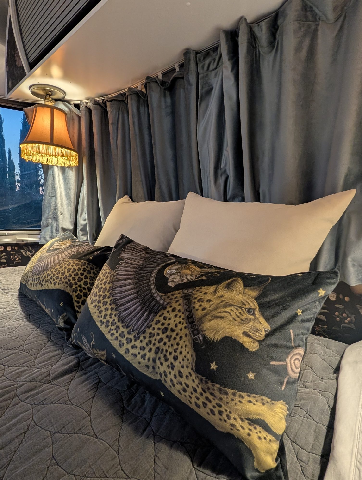 Bridal suite